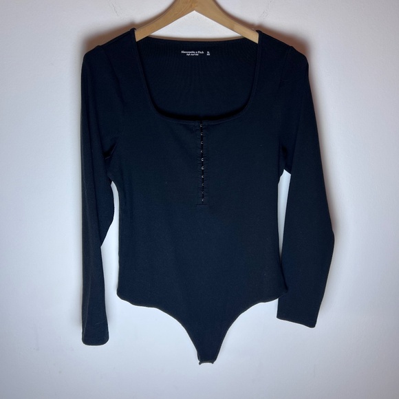 Abercrombie & Fitch Black Long Sleeve Thong Bodysuit Scoop Neck - XL - Picture 2 of 6